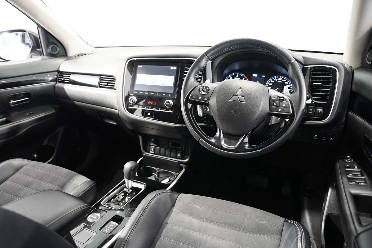 2020 Mitsubishi Outlander LS ZL