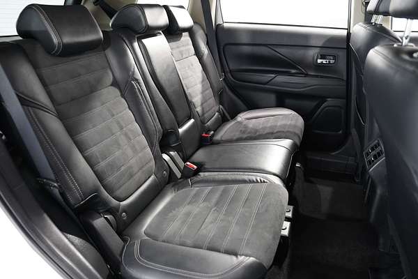 2020 Mitsubishi Outlander LS ZL