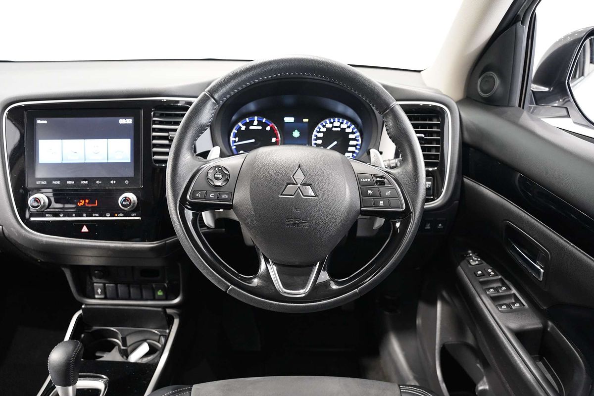 2020 Mitsubishi Outlander LS ZL