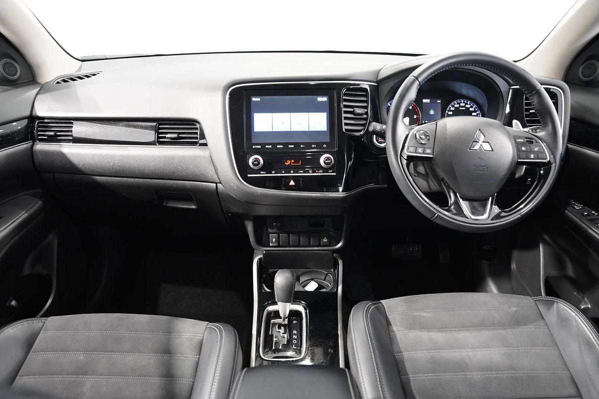 2020 Mitsubishi Outlander LS ZL