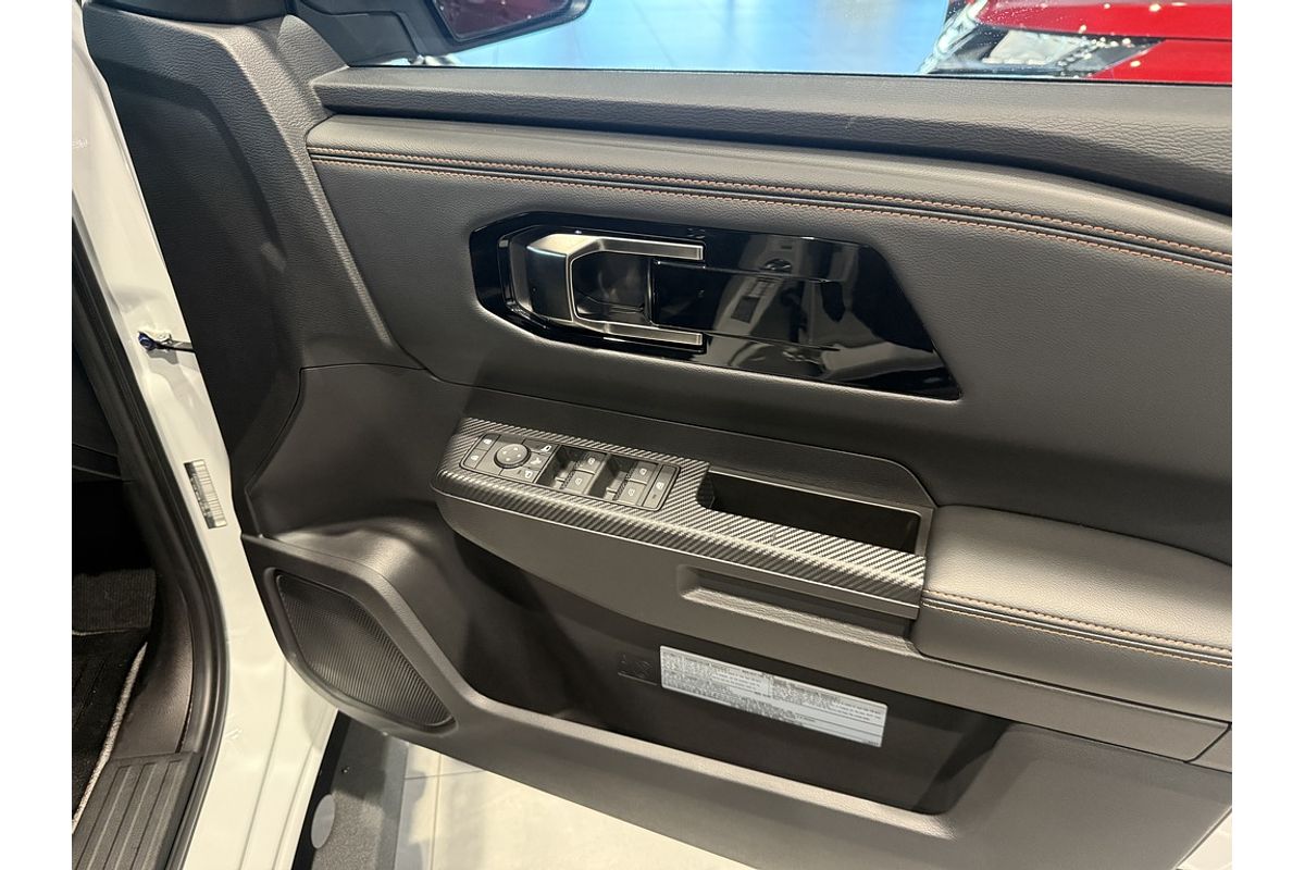 2025 Mitsubishi MV Triton GSR SAM 2.4L D 6A/T 4X4 DC PU