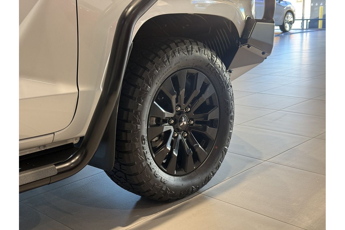 2025 Mitsubishi MV Triton GSR SAM 2.4L D 6A/T 4X4 DC PU