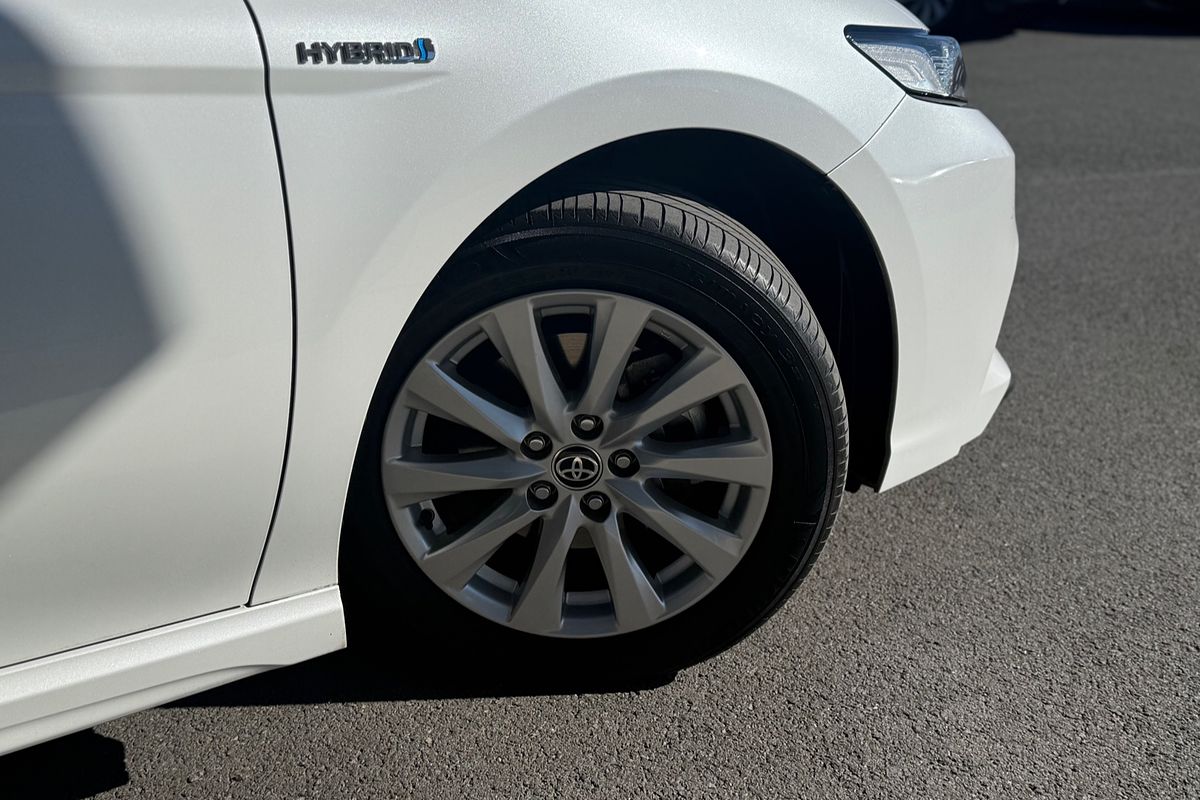 2020 Toyota Camry Ascent Sport AXVH71R