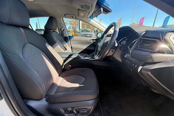 2020 Toyota Camry Ascent Sport AXVH71R
