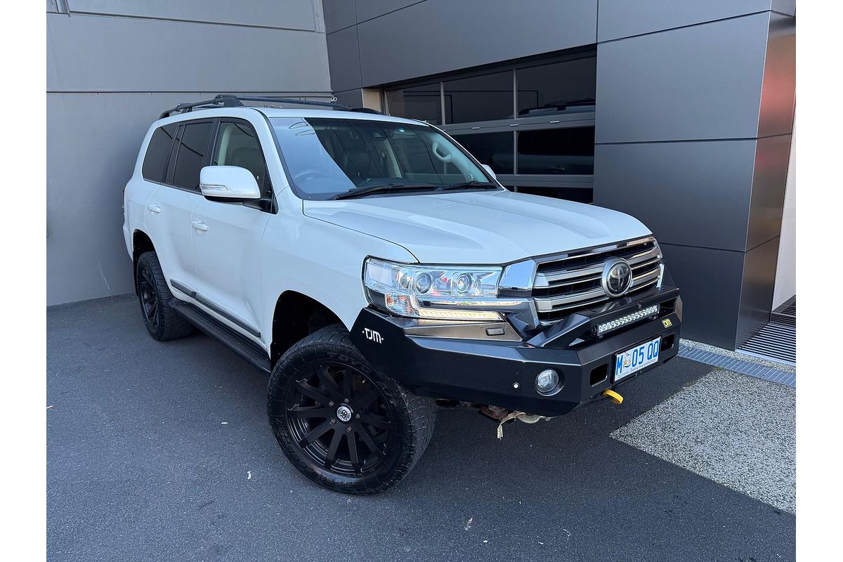 2017 Toyota Landcruiser Sahara VDJ200R