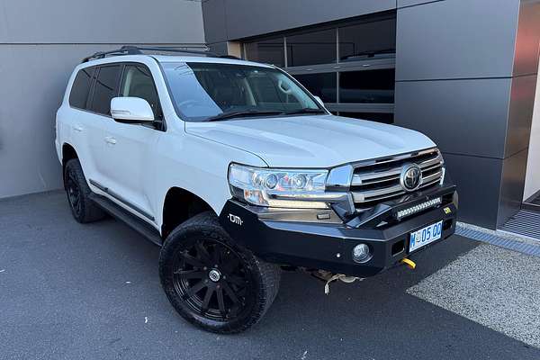 2017 Toyota Landcruiser Sahara VDJ200R