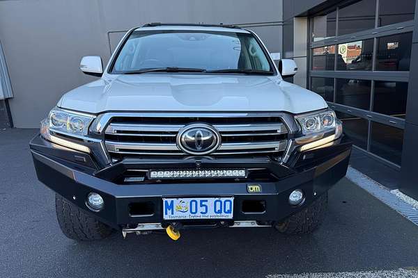 2017 Toyota Landcruiser Sahara VDJ200R