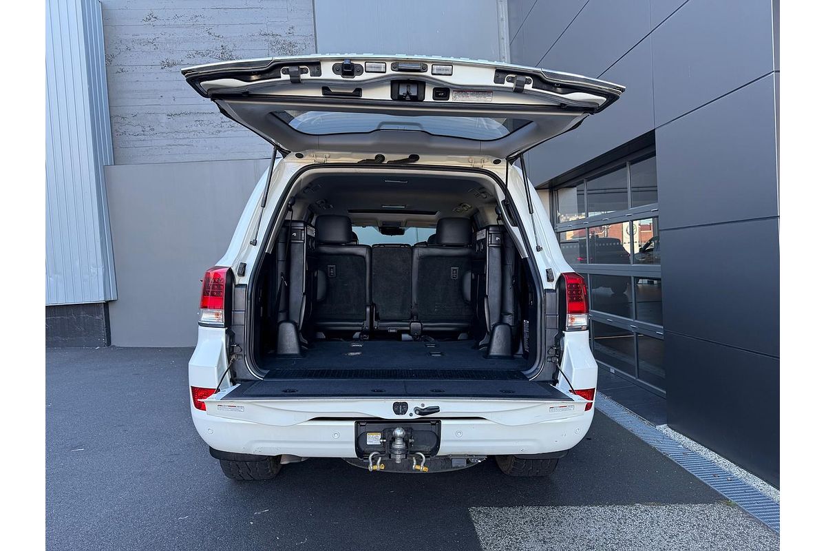 2017 Toyota Landcruiser Sahara VDJ200R