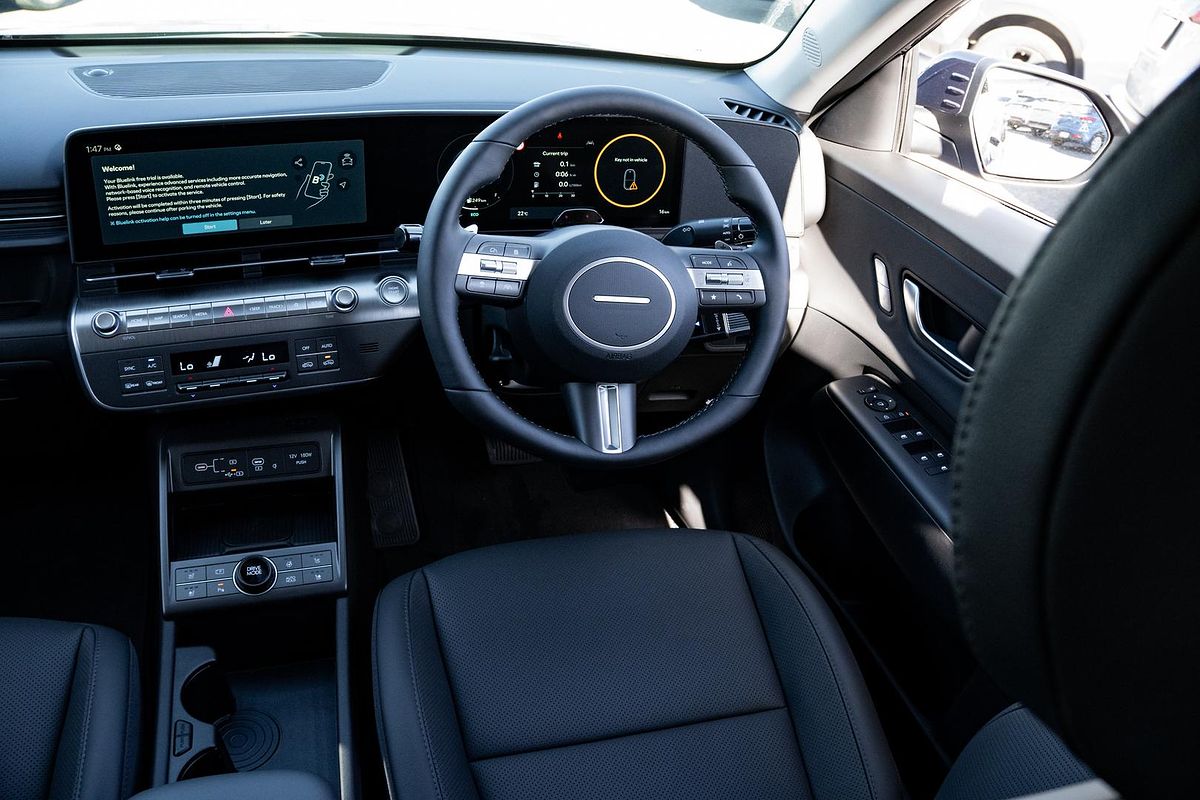 2025 Hyundai Kona Premium SX2.V2