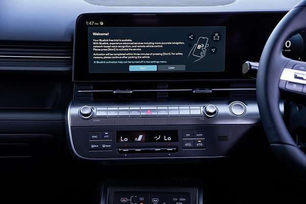 2025 Hyundai Kona Premium SX2.V2
