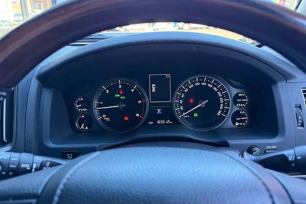2017 Toyota Landcruiser Sahara VDJ200R