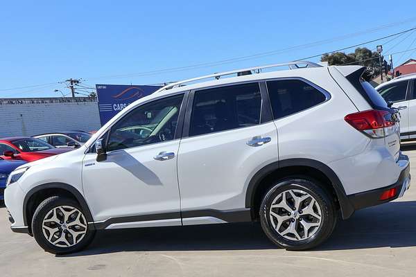 2022 Subaru Forester Hybrid L S5
