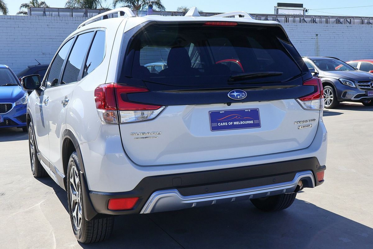2022 Subaru Forester Hybrid L S5