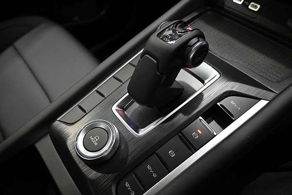 2025 GWM Cannon Premium NPW Rear Wheel Drive