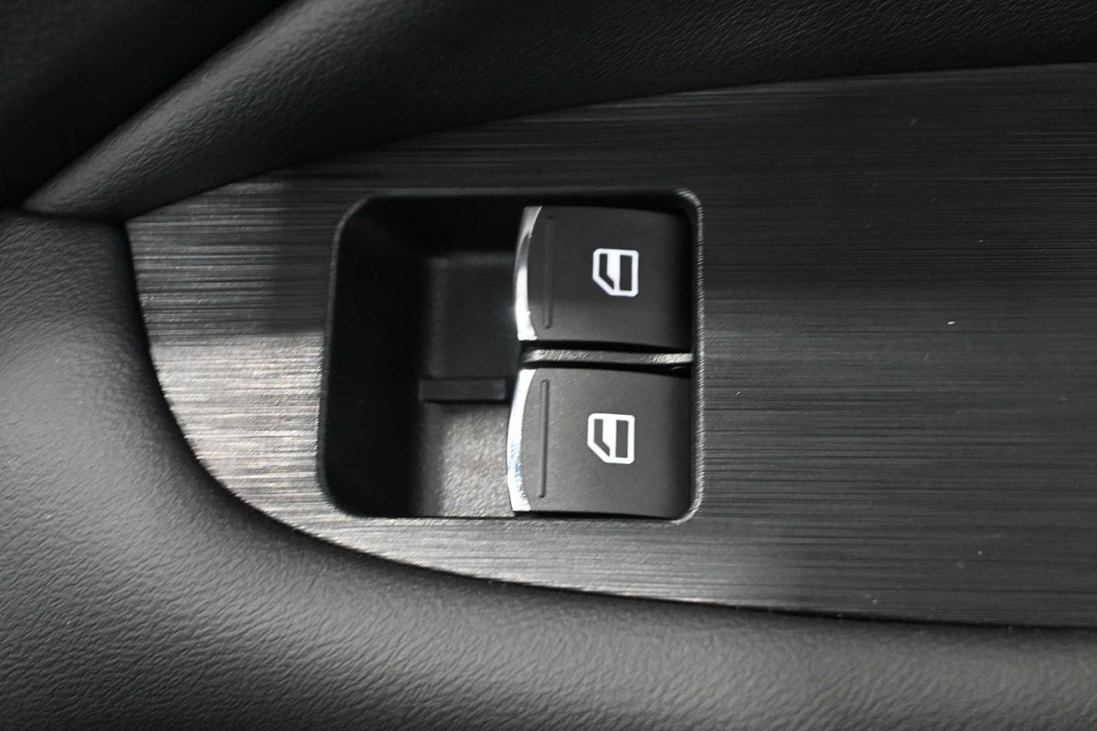 2025 GWM Cannon Premium NPW Rear Wheel Drive