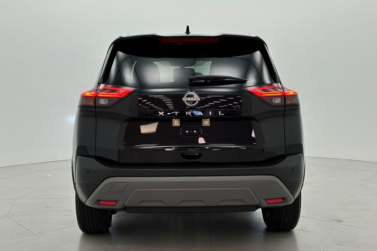 2024 Nissan X-TRAIL ST-L T33