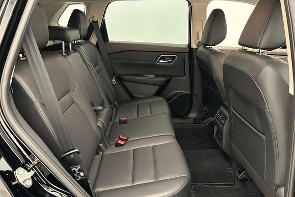 2024 Nissan X-TRAIL ST-L T33