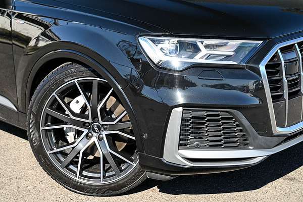 2022 Audi Q7 55 TFSI S line 4M