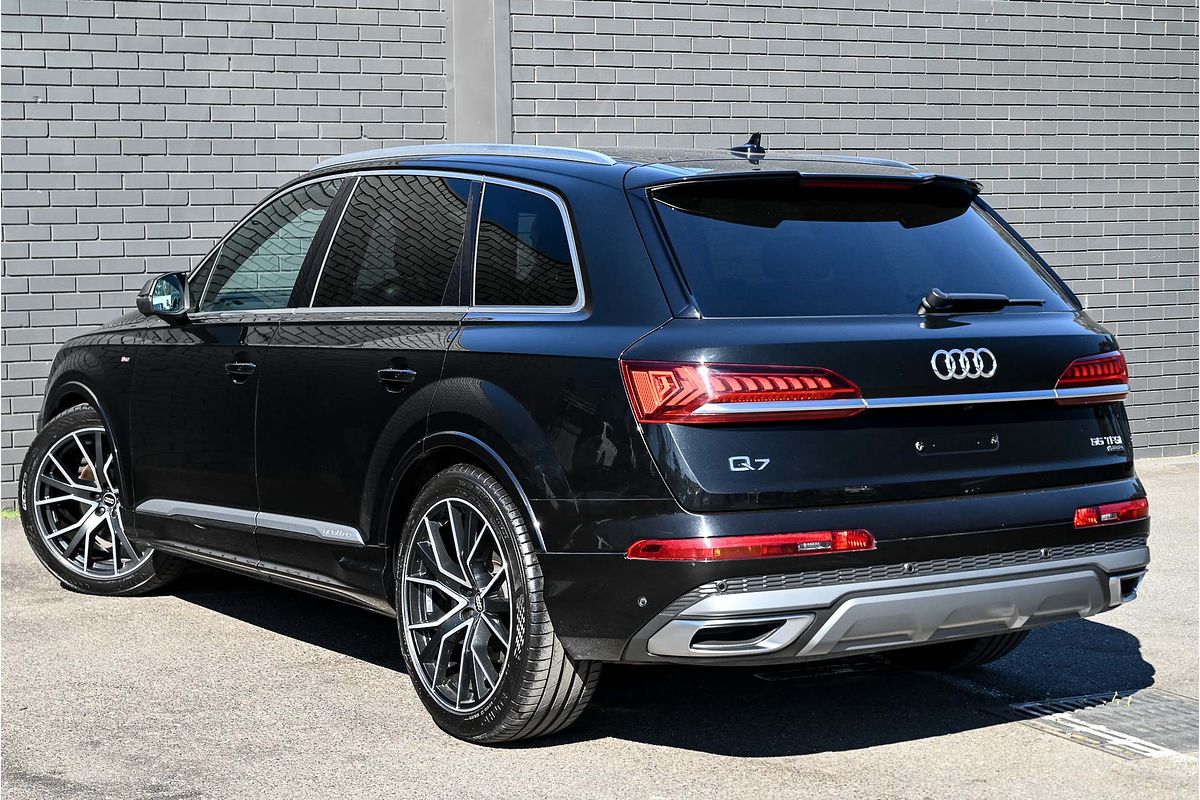 2022 Audi Q7 55 TFSI S line 4M