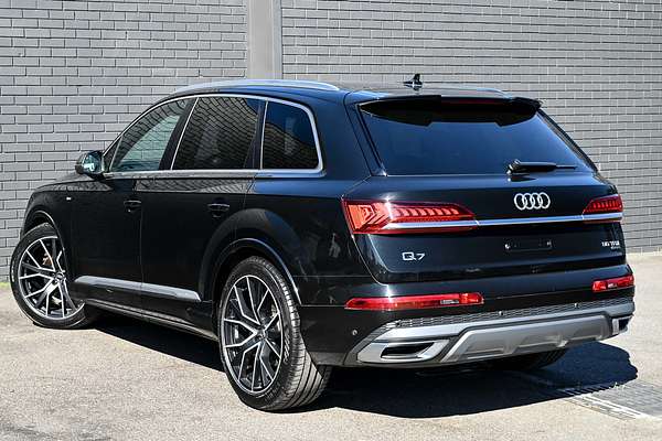 2022 Audi Q7 55 TFSI S line 4M