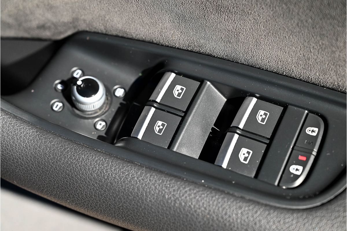 2022 Audi Q7 55 TFSI S line 4M