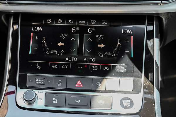 2022 Audi Q7 55 TFSI S line 4M