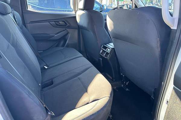2022 Isuzu D-MAX SX High Ride Rear Wheel Drive