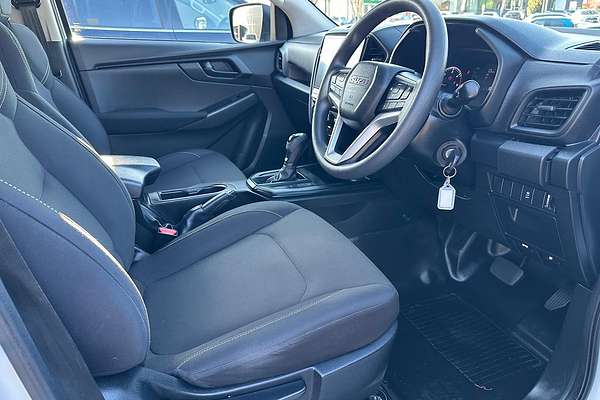 2022 Isuzu D-MAX SX High Ride Rear Wheel Drive