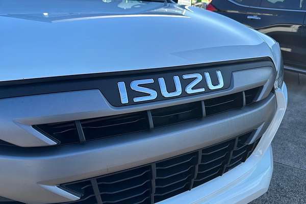 2022 Isuzu D-MAX SX High Ride Rear Wheel Drive