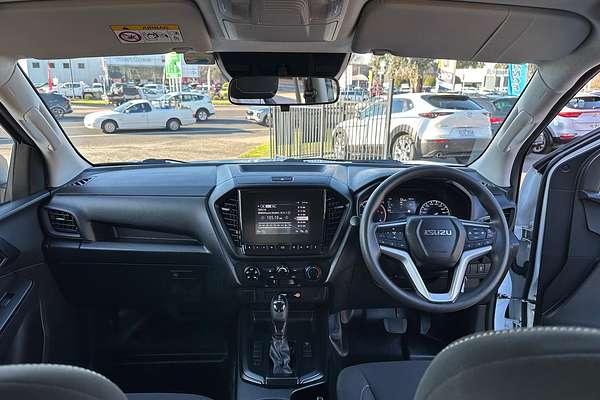 2022 Isuzu D-MAX SX High Ride Rear Wheel Drive
