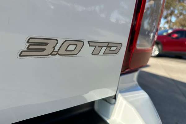 2022 Isuzu D-MAX SX High Ride Rear Wheel Drive