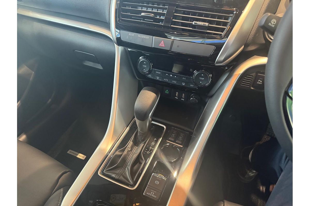 2024 Mitsubishi Eclipse Cross Exceed YB