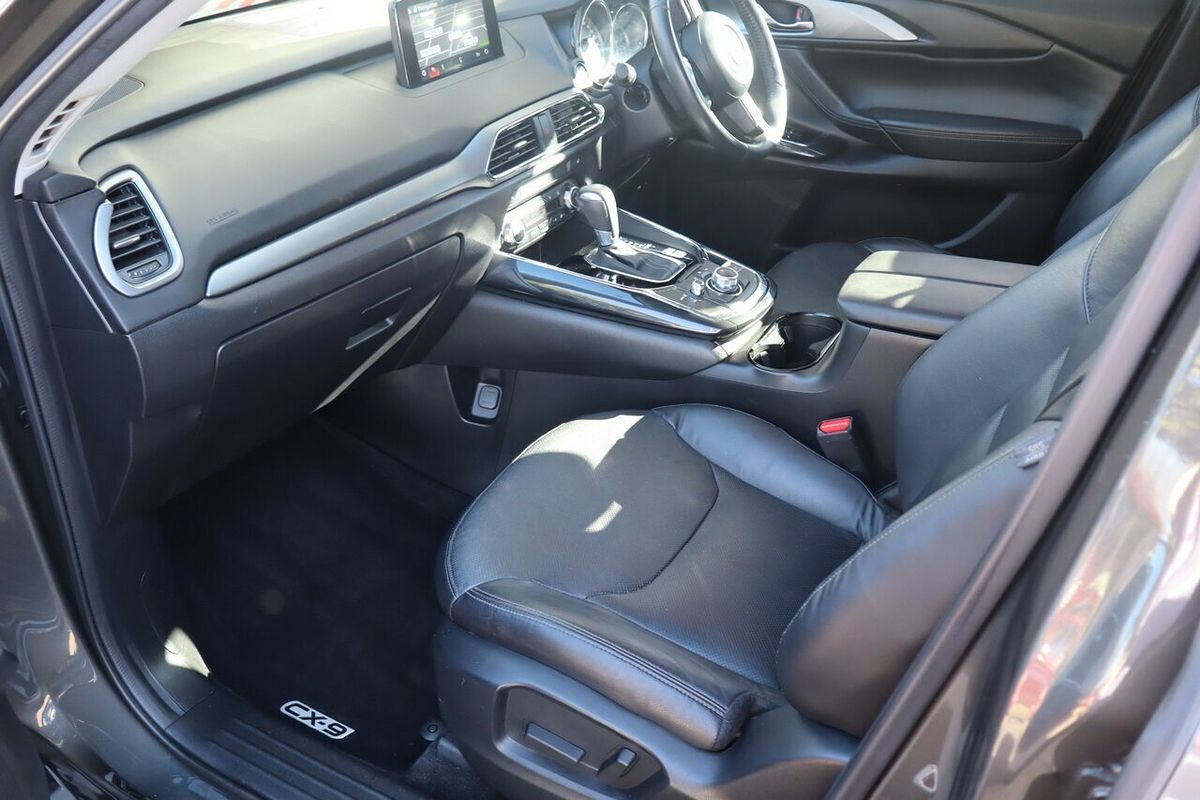 2017 Mazda CX-9 Touring TC
