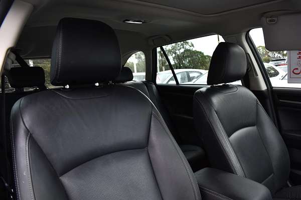 2017 Subaru Outback 2.5i Premium 5GEN