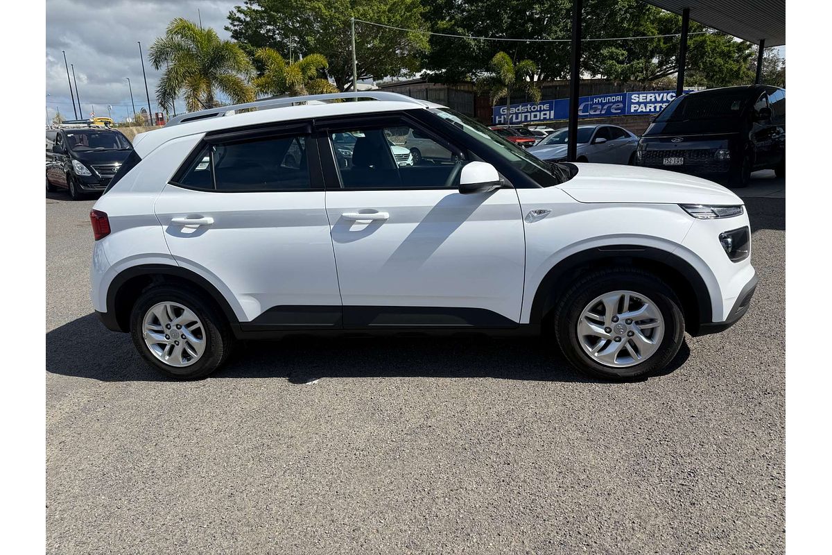 2023 Hyundai Venue  QX.V5