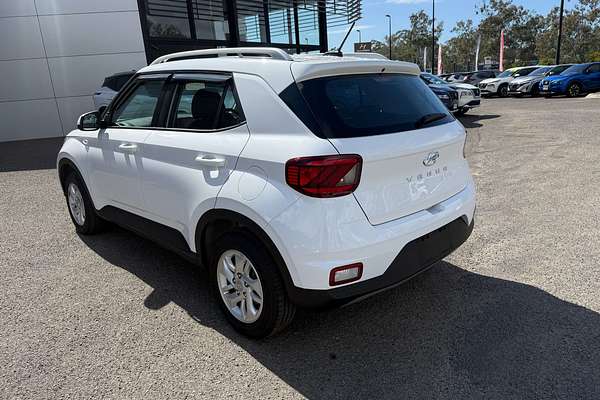2023 Hyundai Venue  QX.V5
