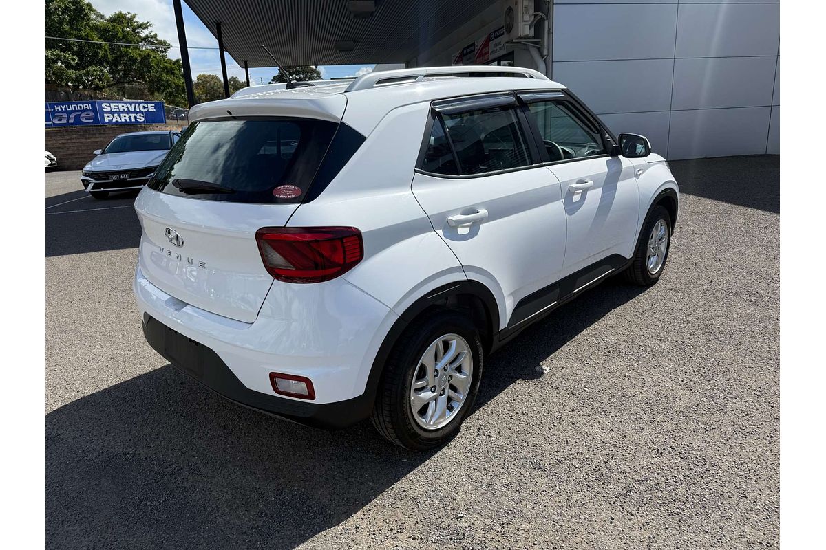 2023 Hyundai Venue  QX.V5
