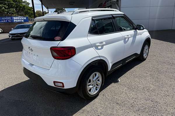 2023 Hyundai Venue  QX.V5