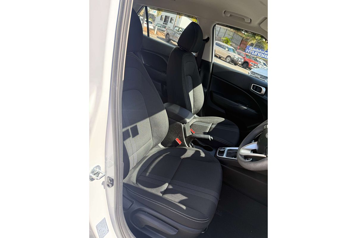 2023 Hyundai Venue  QX.V5