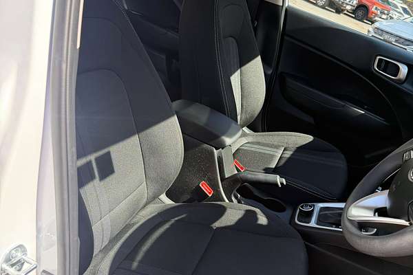 2023 Hyundai Venue  QX.V5