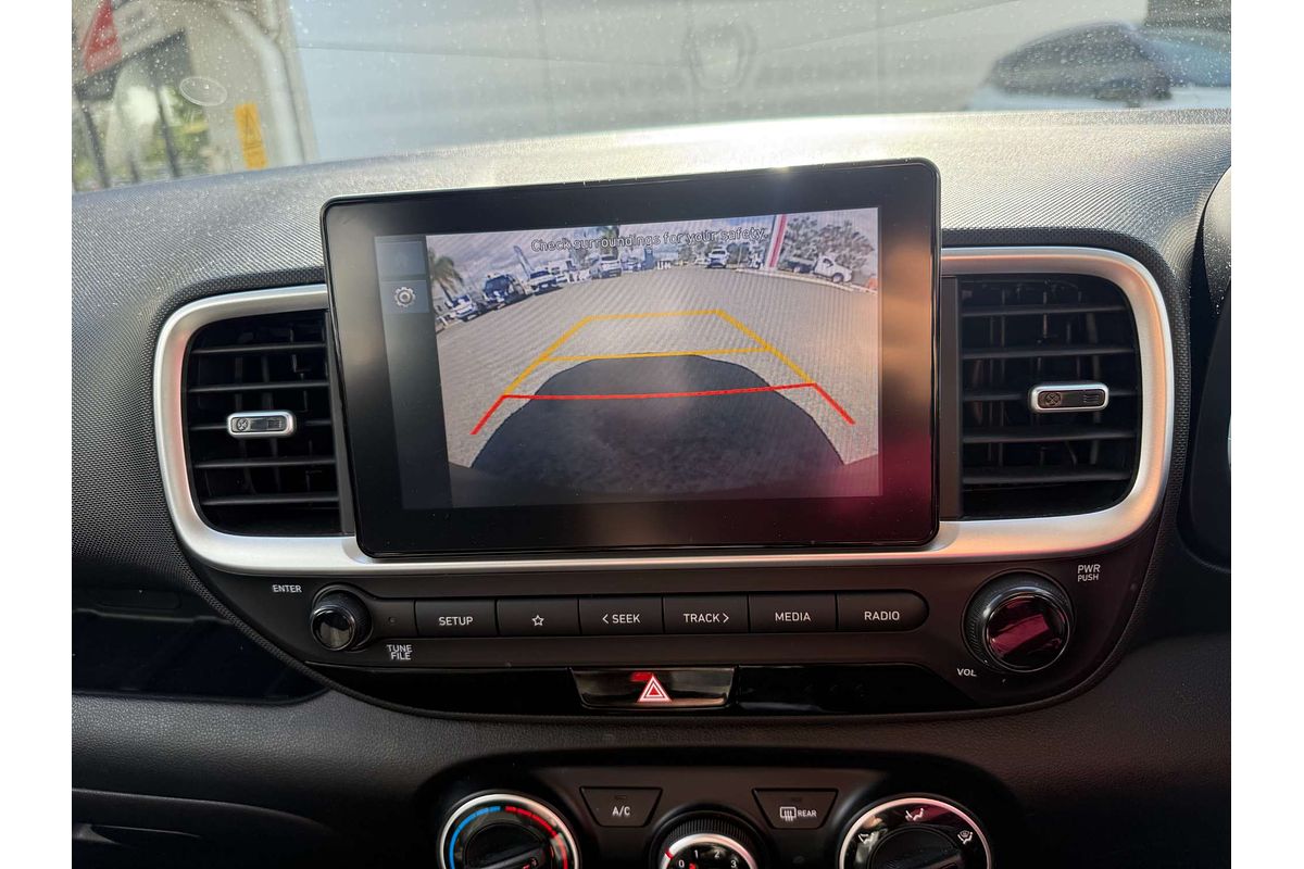 2023 Hyundai Venue  QX.V5
