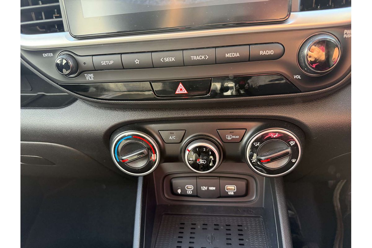 2023 Hyundai Venue  QX.V5