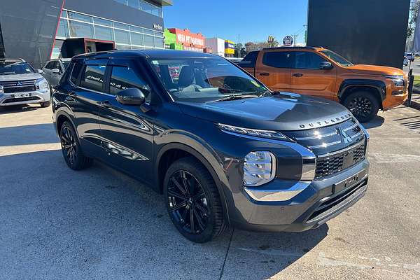2025 Mitsubishi Outlander ES ZM