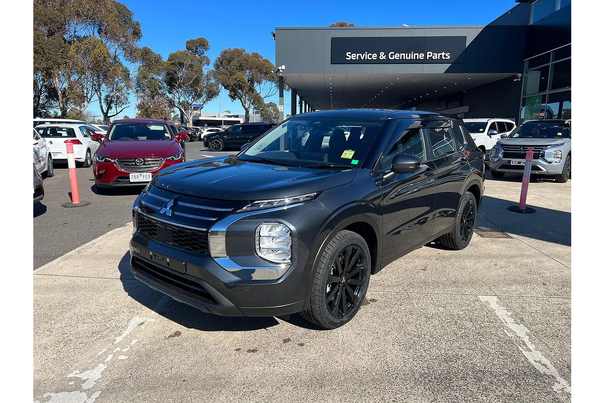 2025 Mitsubishi Outlander ES ZM