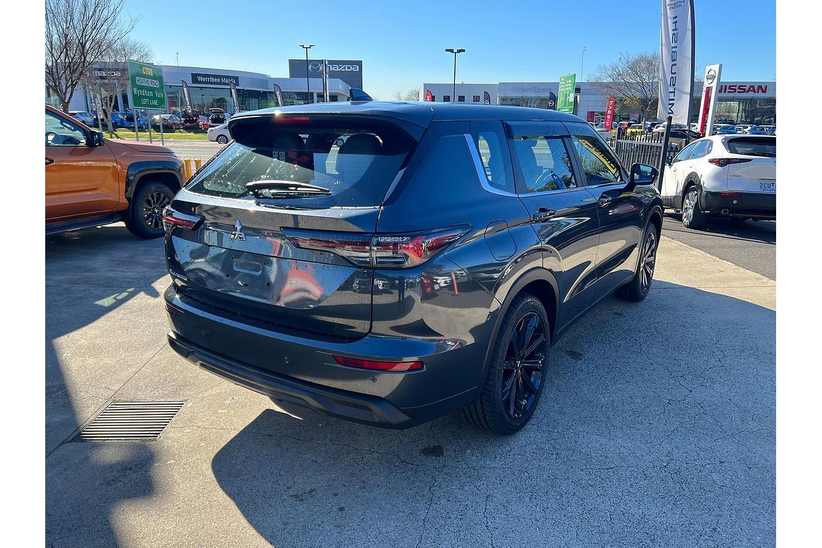 2025 Mitsubishi Outlander ES ZM