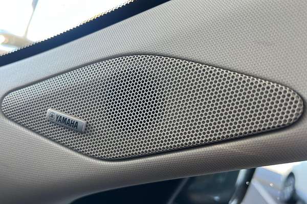 2025 Mitsubishi Outlander ES ZM