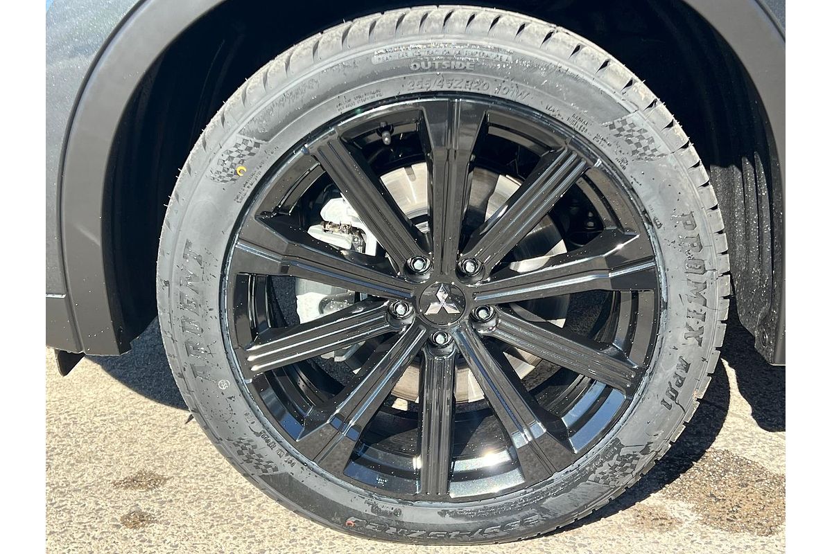 2025 Mitsubishi Outlander ES ZM