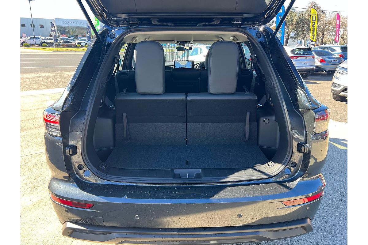 2025 Mitsubishi Outlander ES ZM