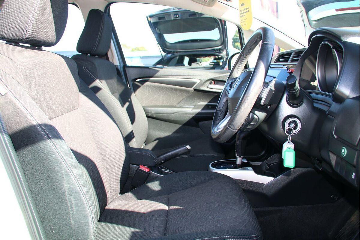 2015 Honda Jazz VTi-S GF