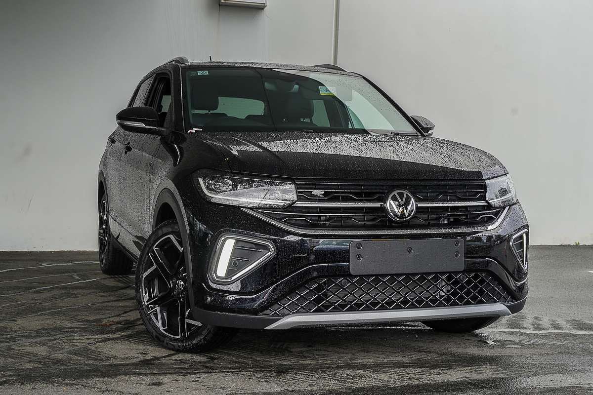 2025 Volkswagen T-Cross 85TSI R-Line D31